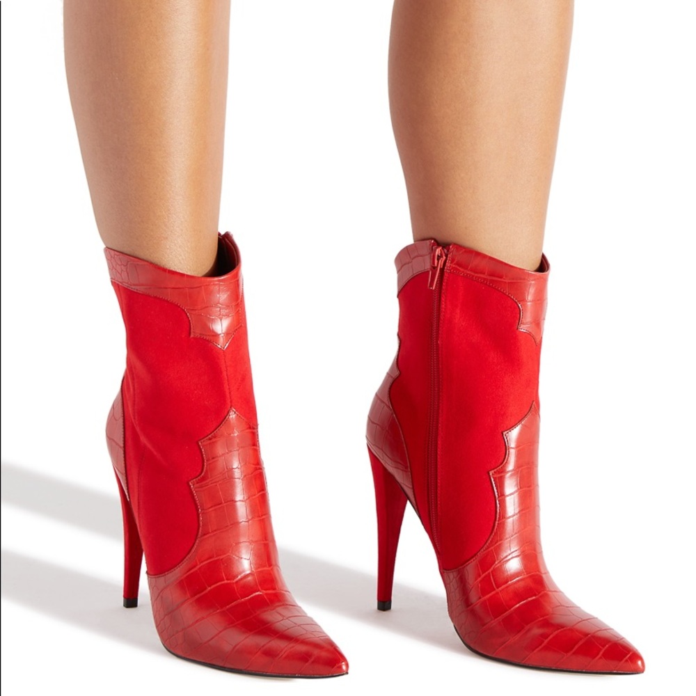 Shoedazzle Western Bootie